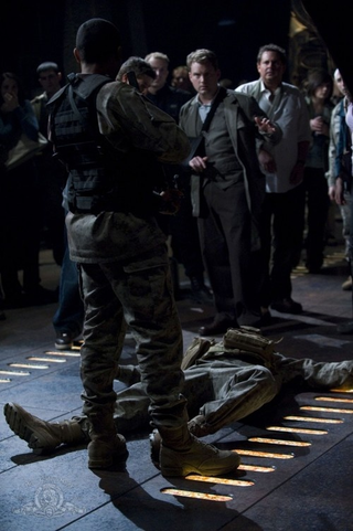 Illustration for article titled Stargate Universe "Light" Pics